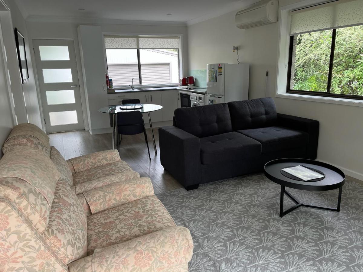 Emina's Granny Flat - Housity