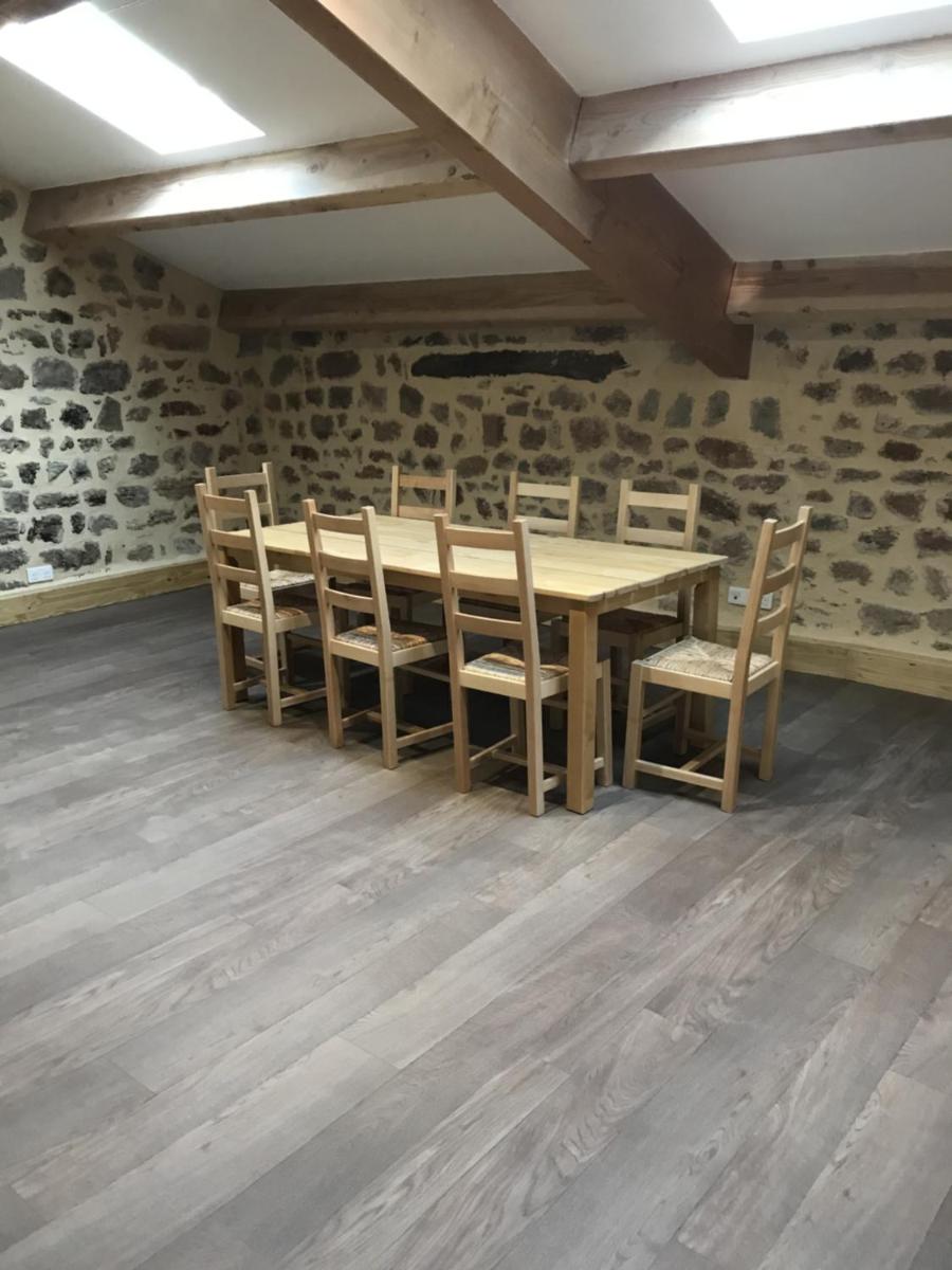 appartement de l'église et du château 2 à 15 personnes - Housity