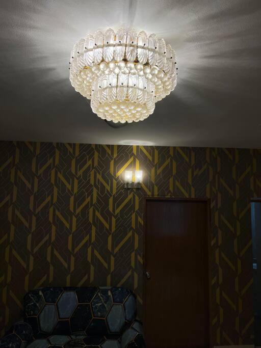 Moon Light Single Ac room - Housity