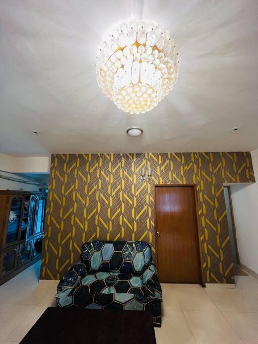 Moon Light Single Ac room - Housity