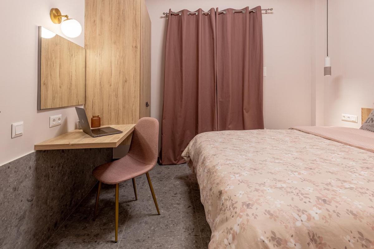 Suitetrails - Elegant Apt 5' from Ampelokipi Metro Station