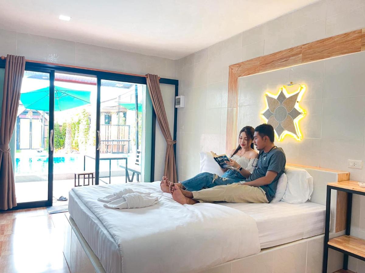 Wigg tukta pool villa resort wik tuktaa phluuwillaa riis rt - Housity
