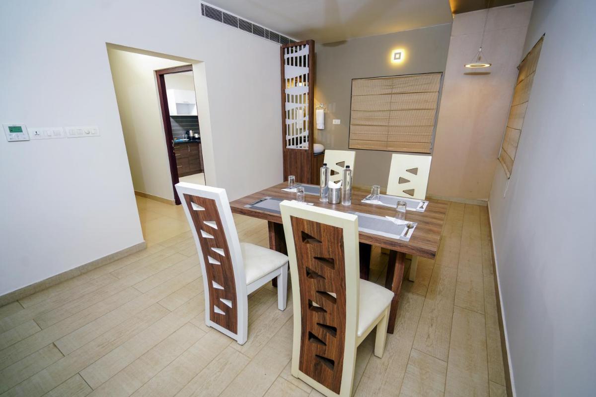 Lantern Apart Hotel - Housity