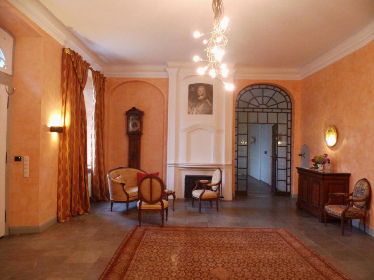 Ein Sitzbereich in der Unterkunft Herrenhaus Borghorst