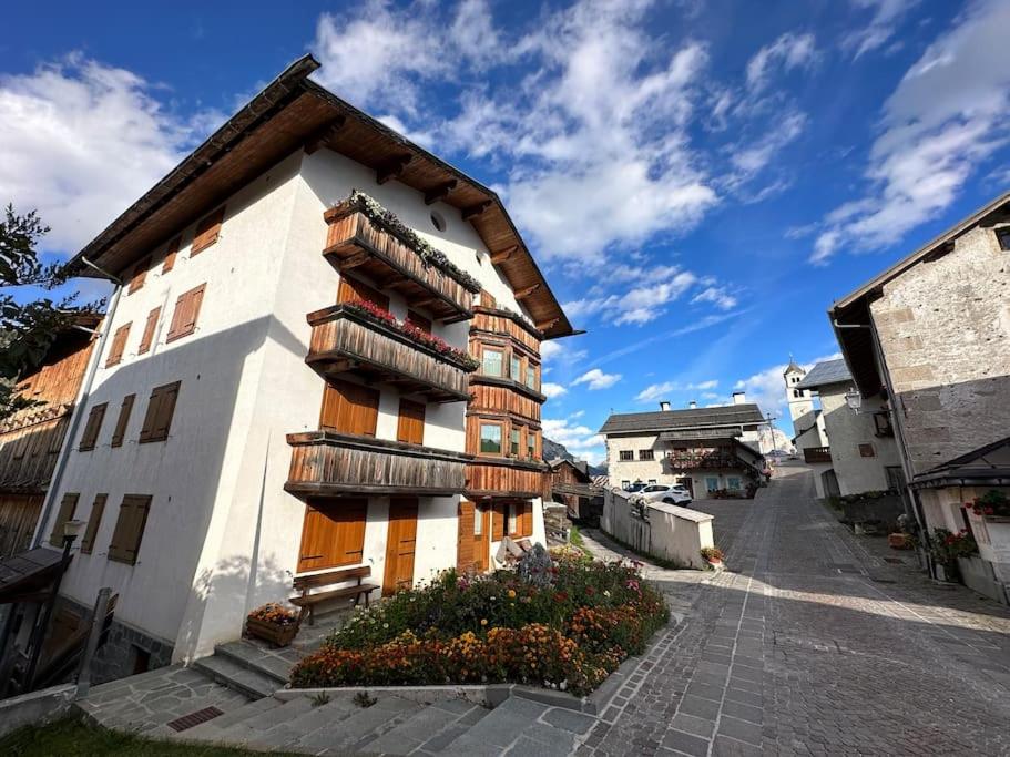 Tabia studio - Colle Santa Lucia - Housity