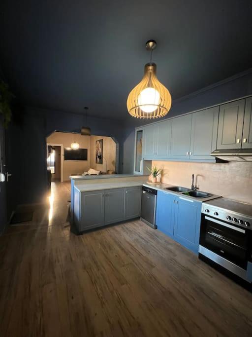 Lampsakou suites 2-bedroom house in VOLOS - Housity