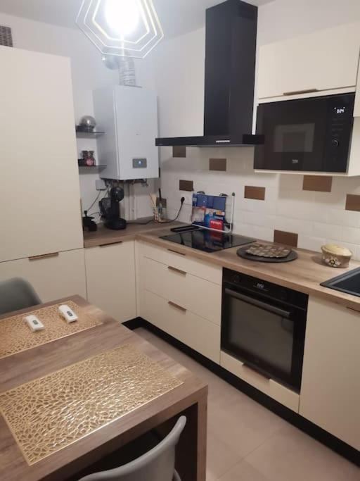 Superbe appartement neuf et moderne. - Housity