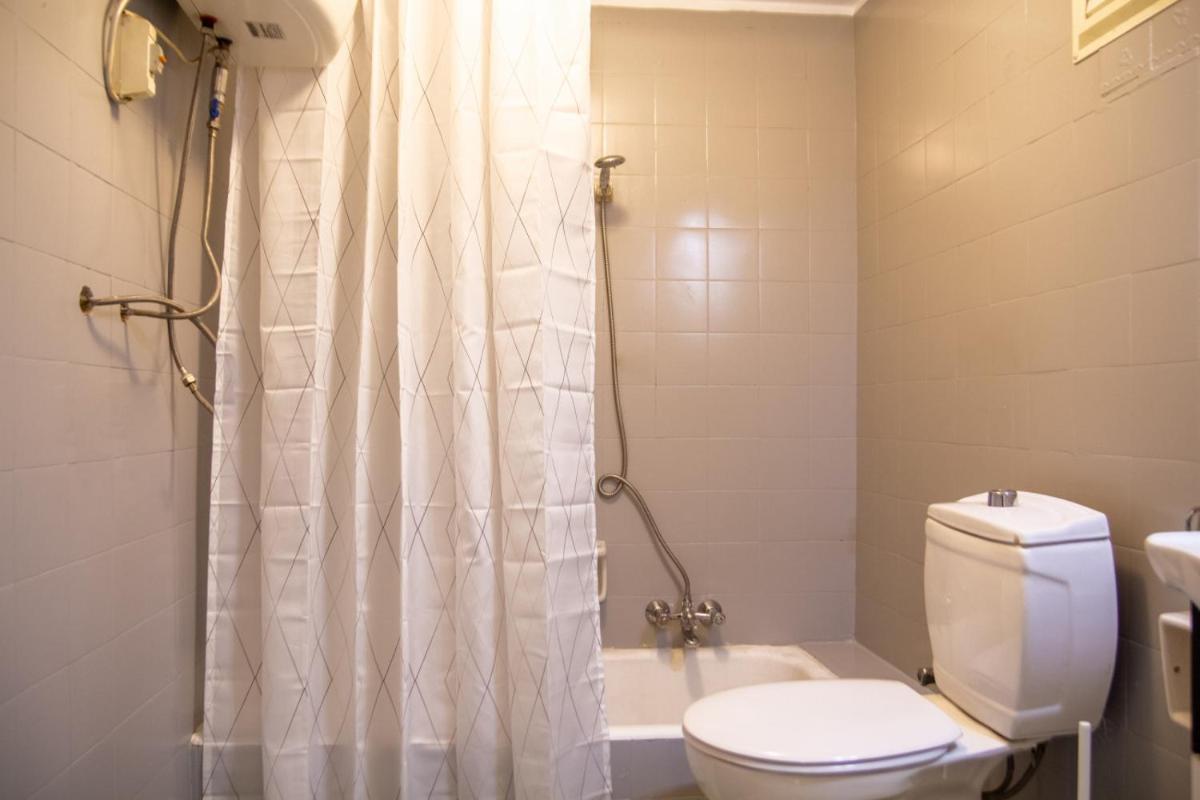 Flat with Sea View near Karsiyaka Coast - Housity