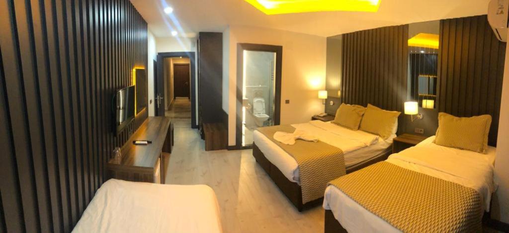 Grand Ezel Hotel - Housity