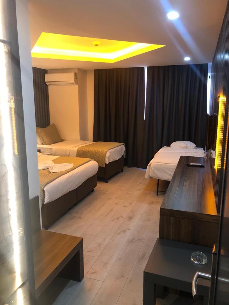 Grand Ezel Hotel - Housity