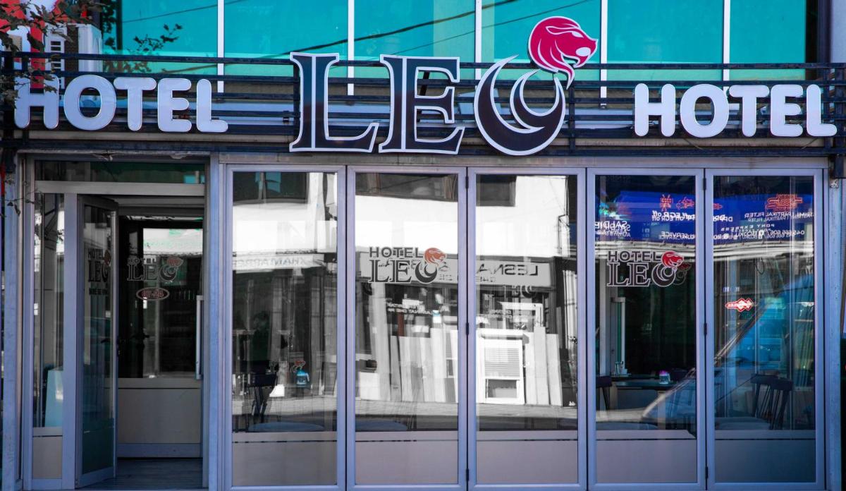 Hotel Leo - Housity