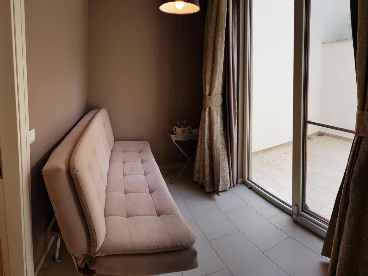 Centre Apartment w/Pool in Gocek - Marigold - Housity