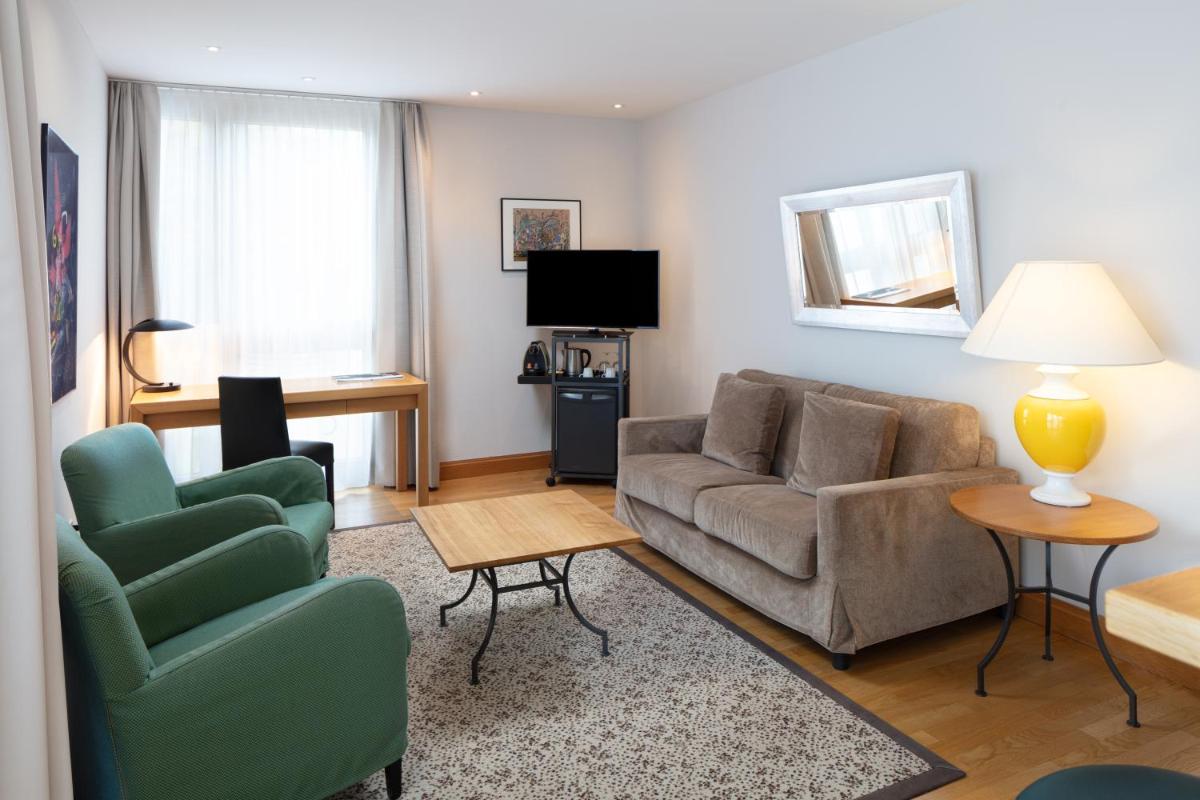 Hotel Baslertor - Housity