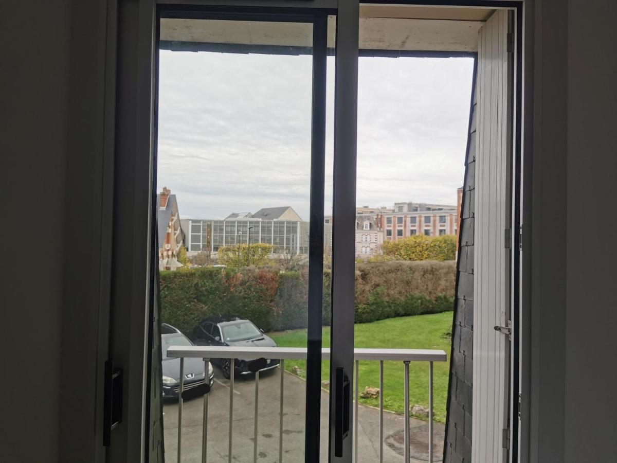 Chambre chez habitant, quartier Gare et Château - Housity