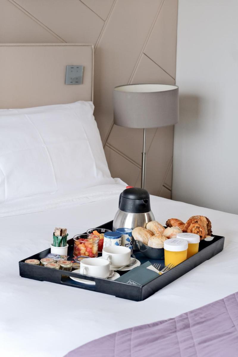 Nourriture dans l'hôtel ou à proximité