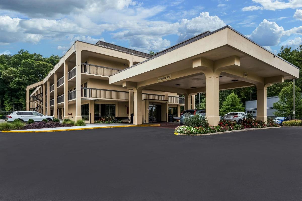 Red Roof Inn Birmingham South - Housity