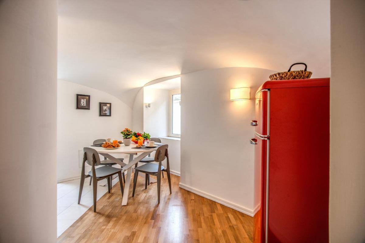 Pignatelli Apartment - Housity