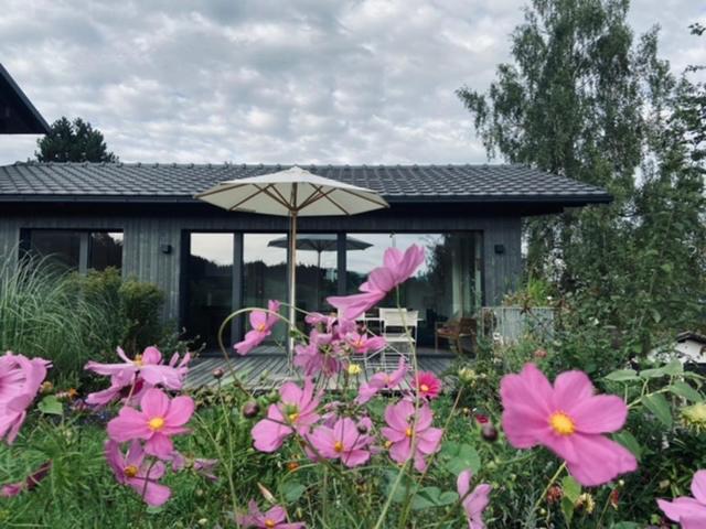 Guesthouse Paradies Samerberg - Housity