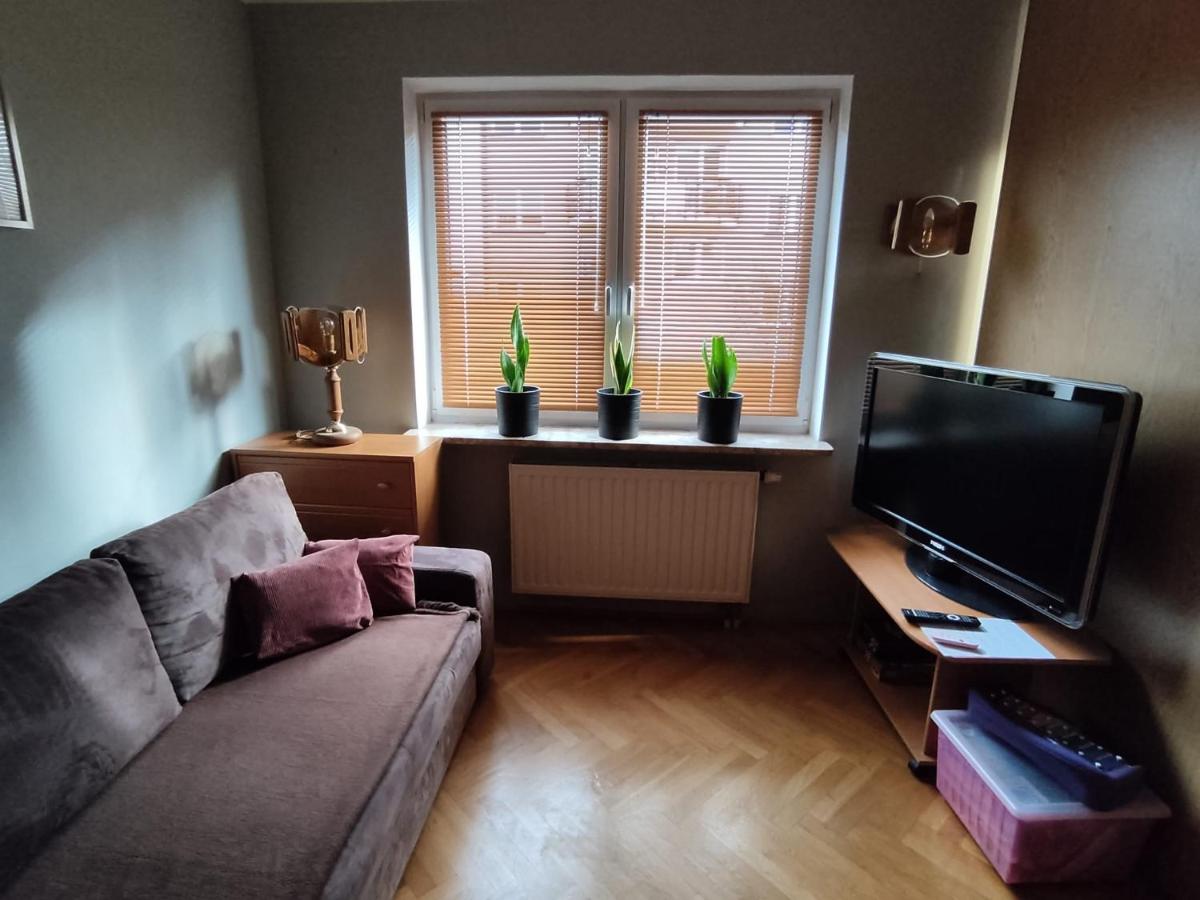 Classic Apartament Metro Kabaty - Housity