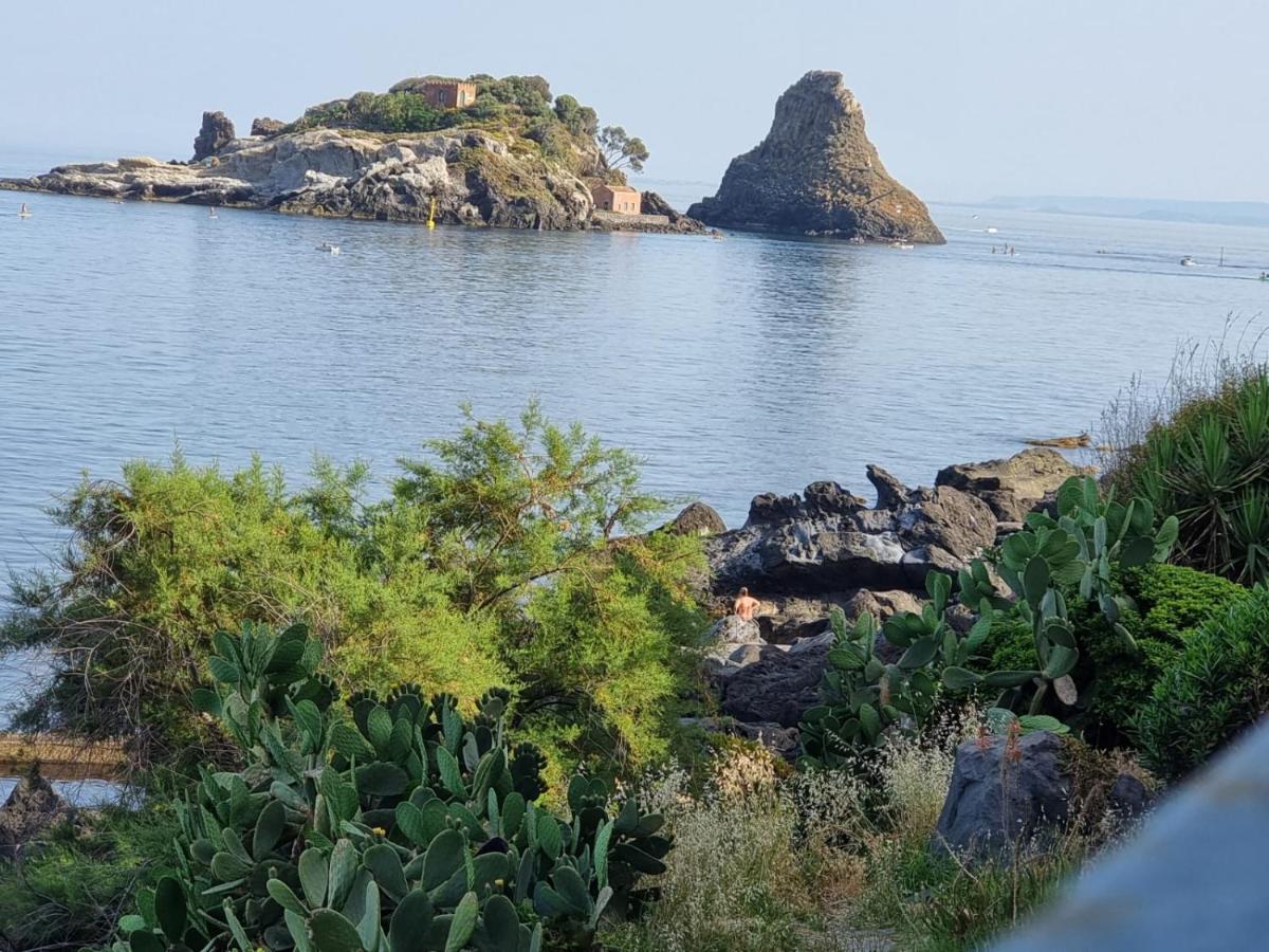 Suitetrails - Monovano Moon Sea ACI TREZZA