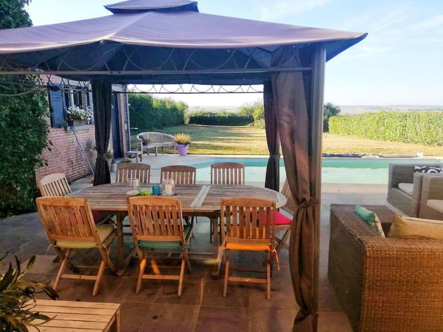 Le Bain des Hirondelles - Housity