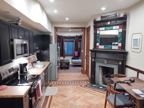 Dupont/Logan Circle Historic One Bedroom - Housity