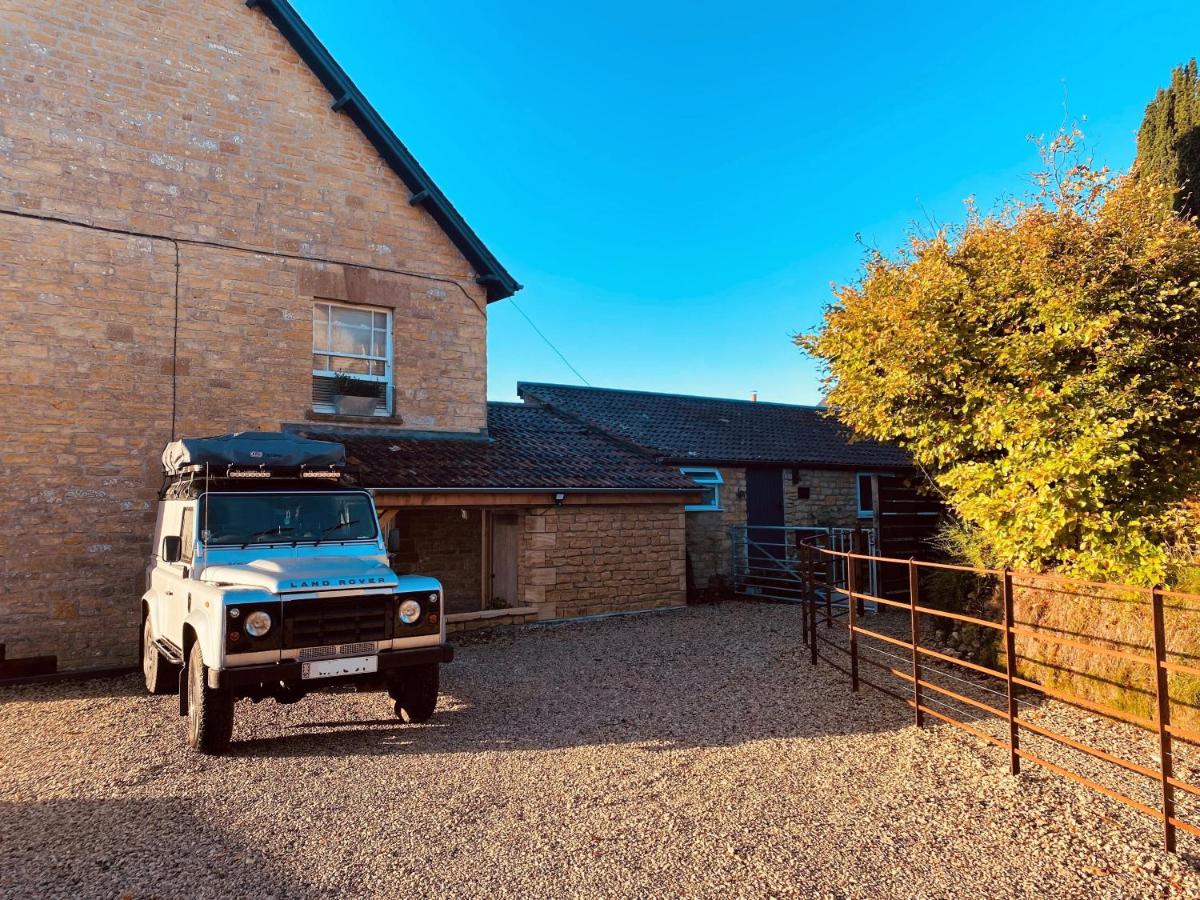 The Cottage at Churchill Farm - Housity
