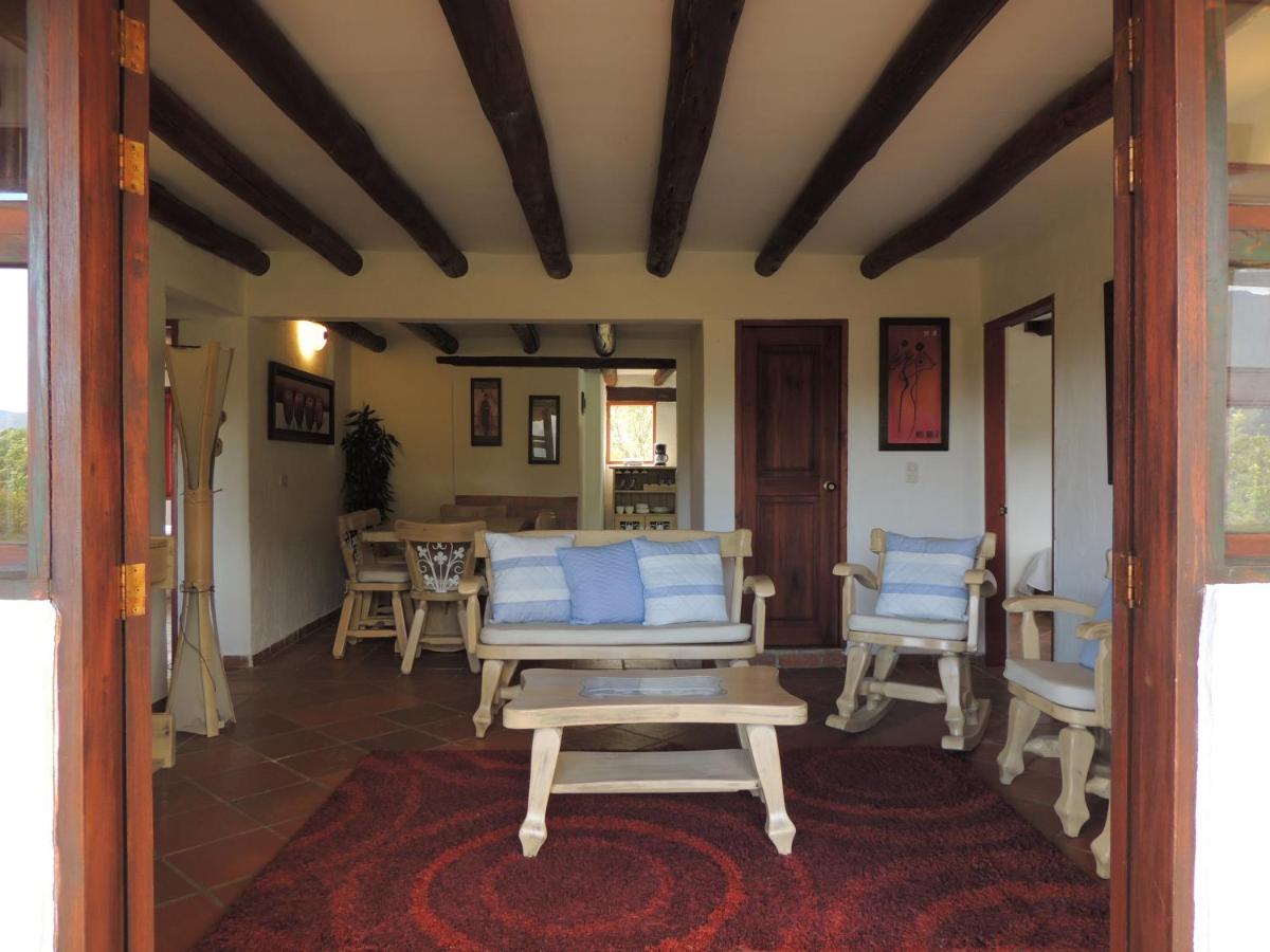 Orígenes - Hospederia - Housity