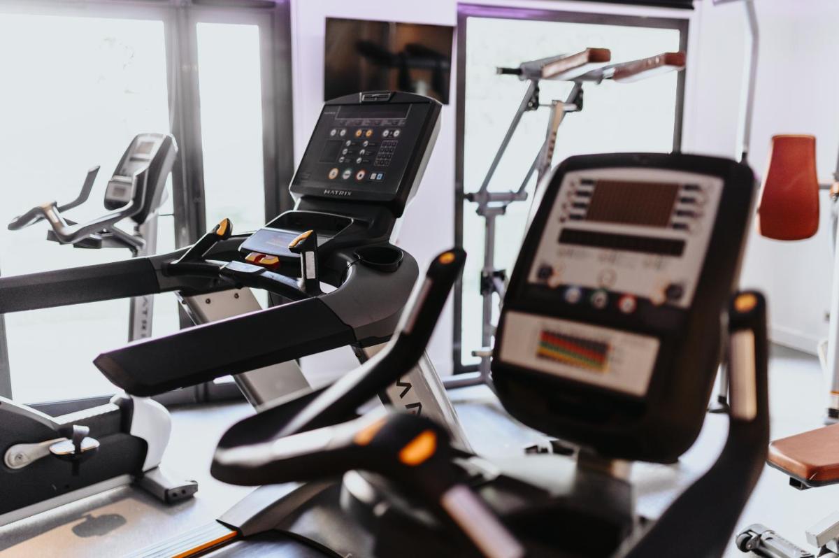 Salle ou équipements de sports de l'établissement Le Meez