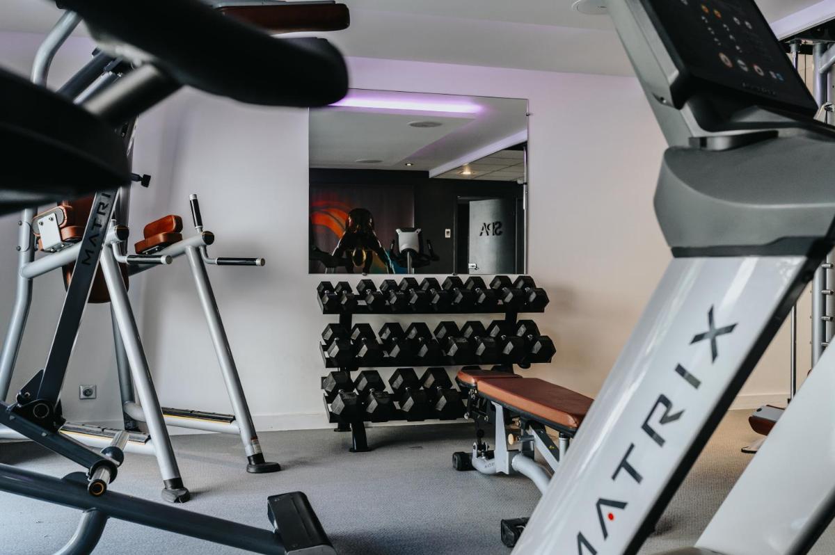 Salle ou équipements de sports de l'établissement Le Meez
