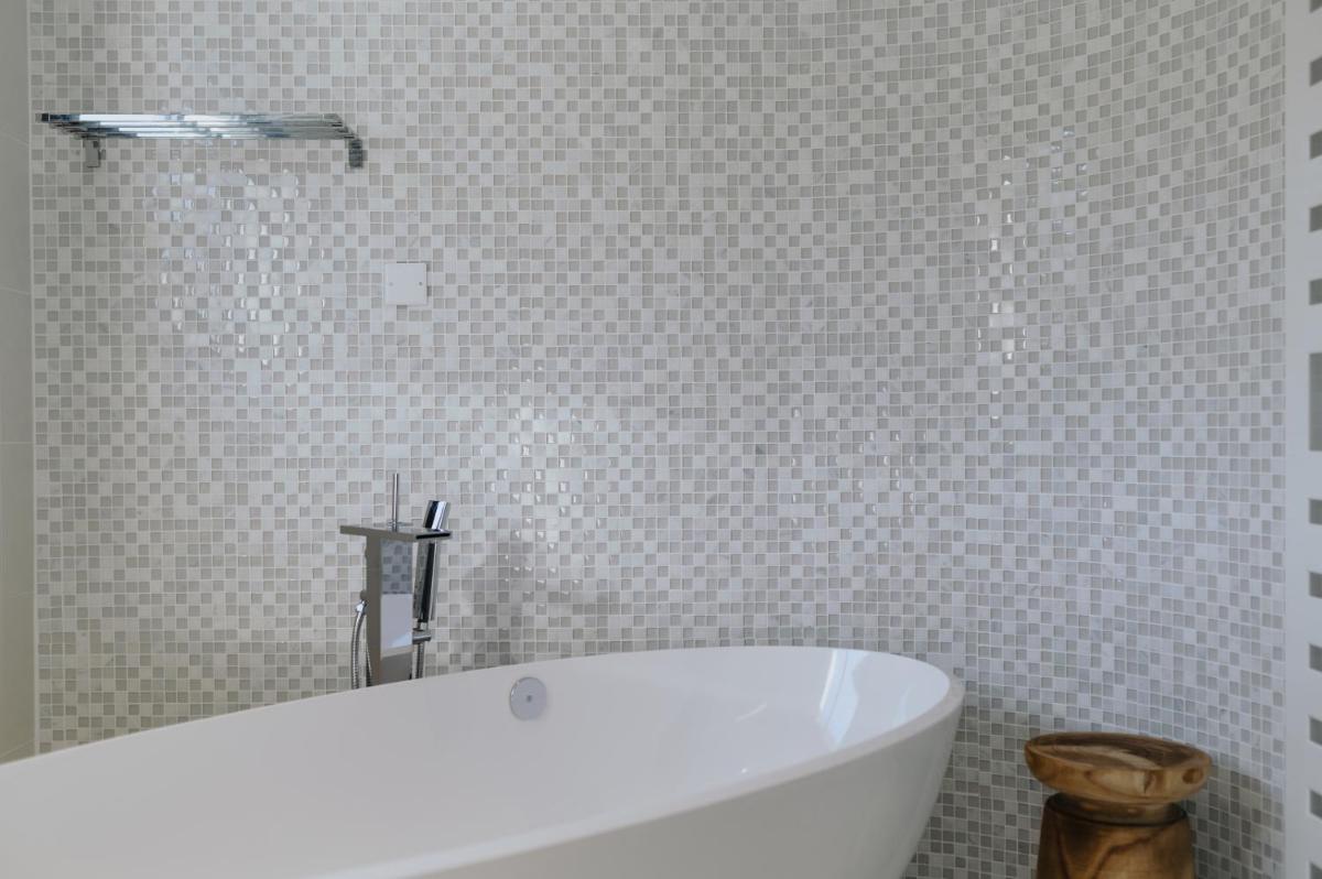 Salle de bains dans l'établissement Le Meez