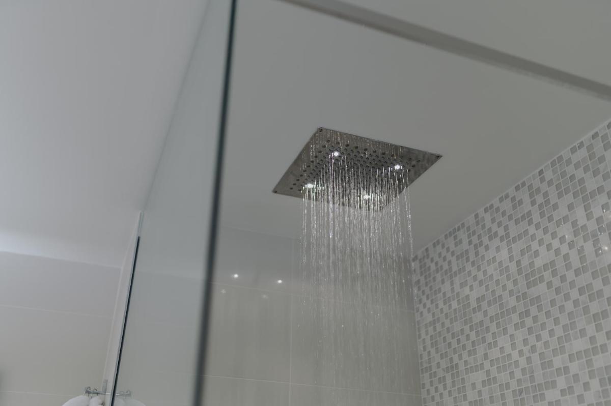 Salle de bains dans l'établissement Le Meez