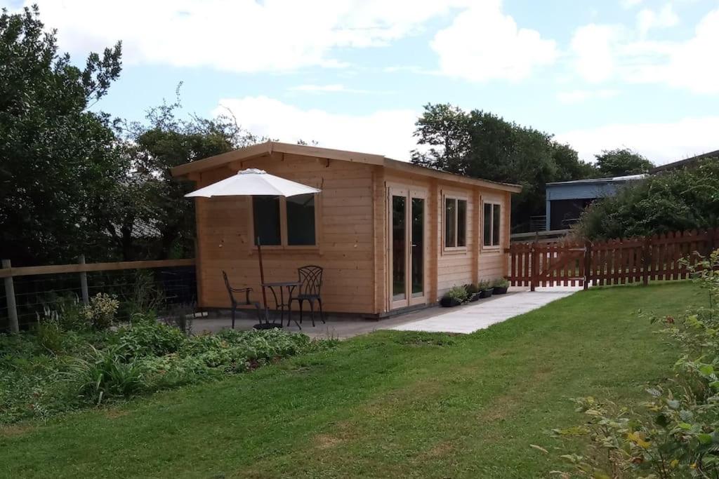 Cosy cabin for two - Housity