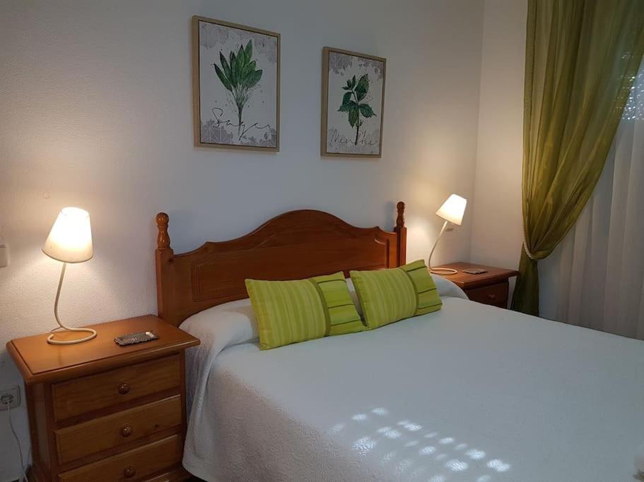 Confortable vivienda de uso turístico con jardín - Housity