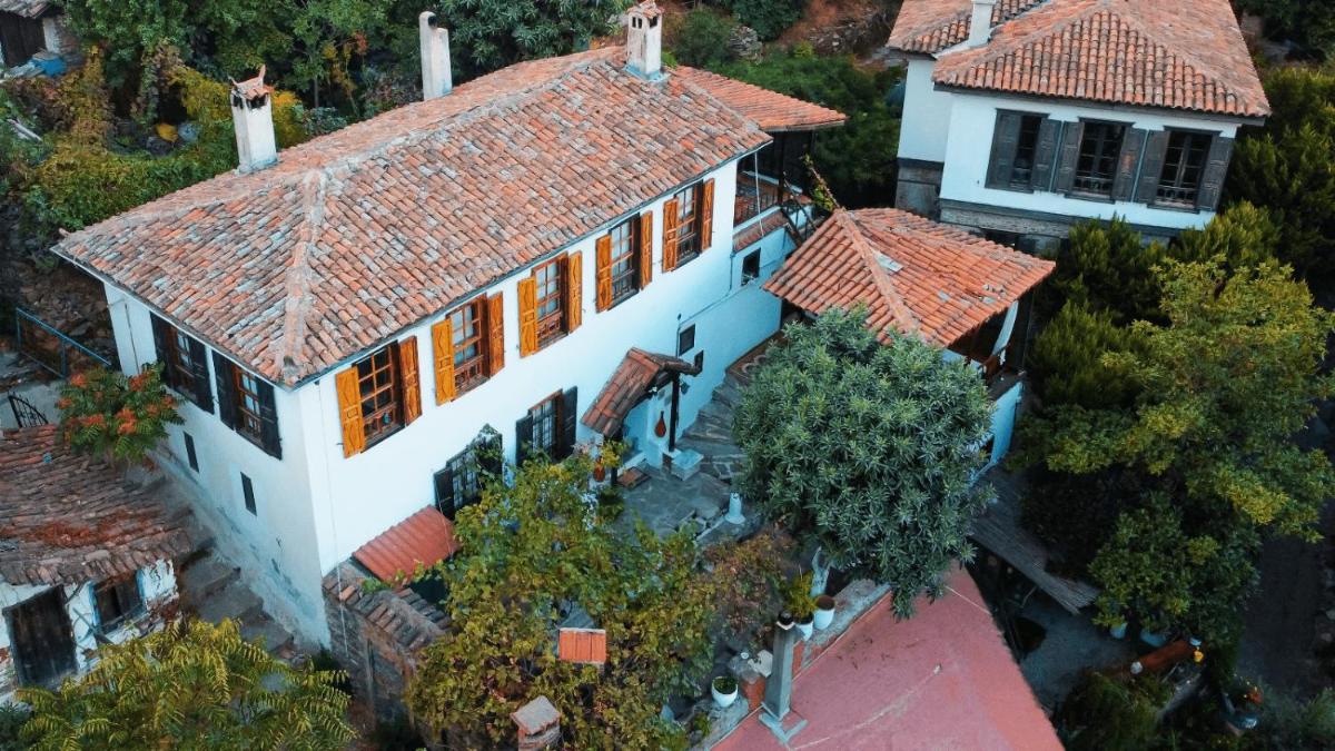 Ramise Hanım Mansion - Housity