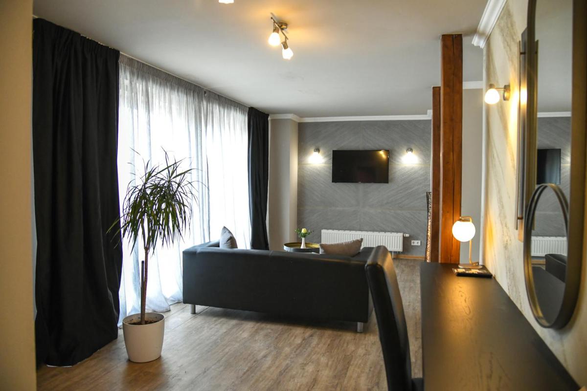 Hotel Zum Weissen Ross - Housity