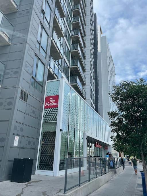 Suitetrails - 3 beds; 2 baths, Downtown center; AC; Pet friendly