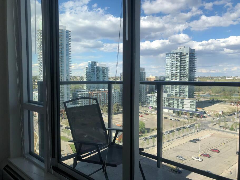 Suitetrails - 3 beds; 2 baths, Downtown center; AC; Pet friendly