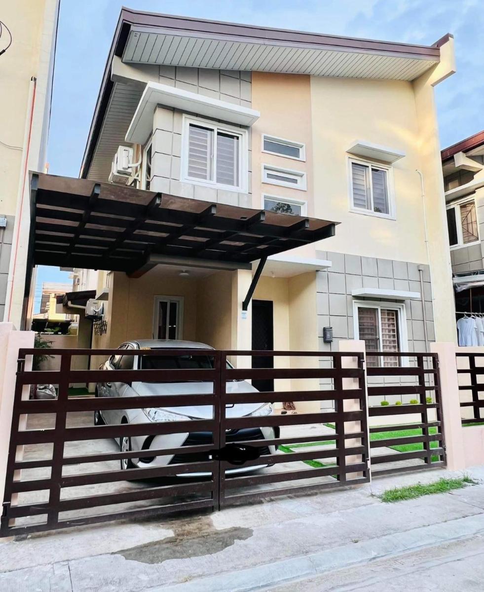 3 Bedroom Vacation Home - Housity