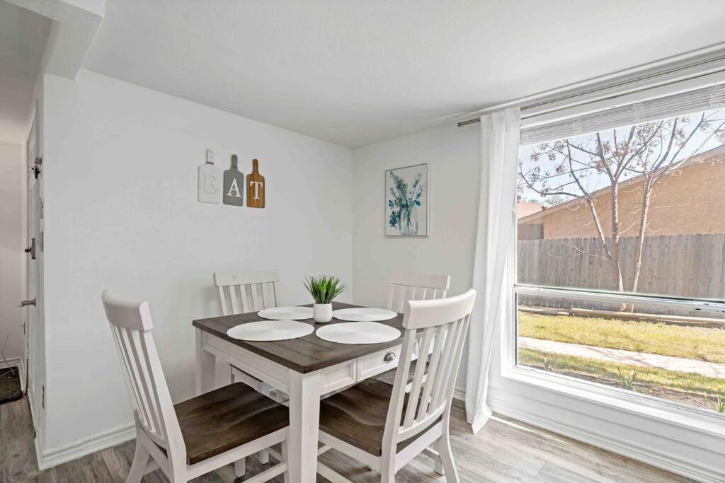 Culdesac Cottage in Central San Antonio - Housity