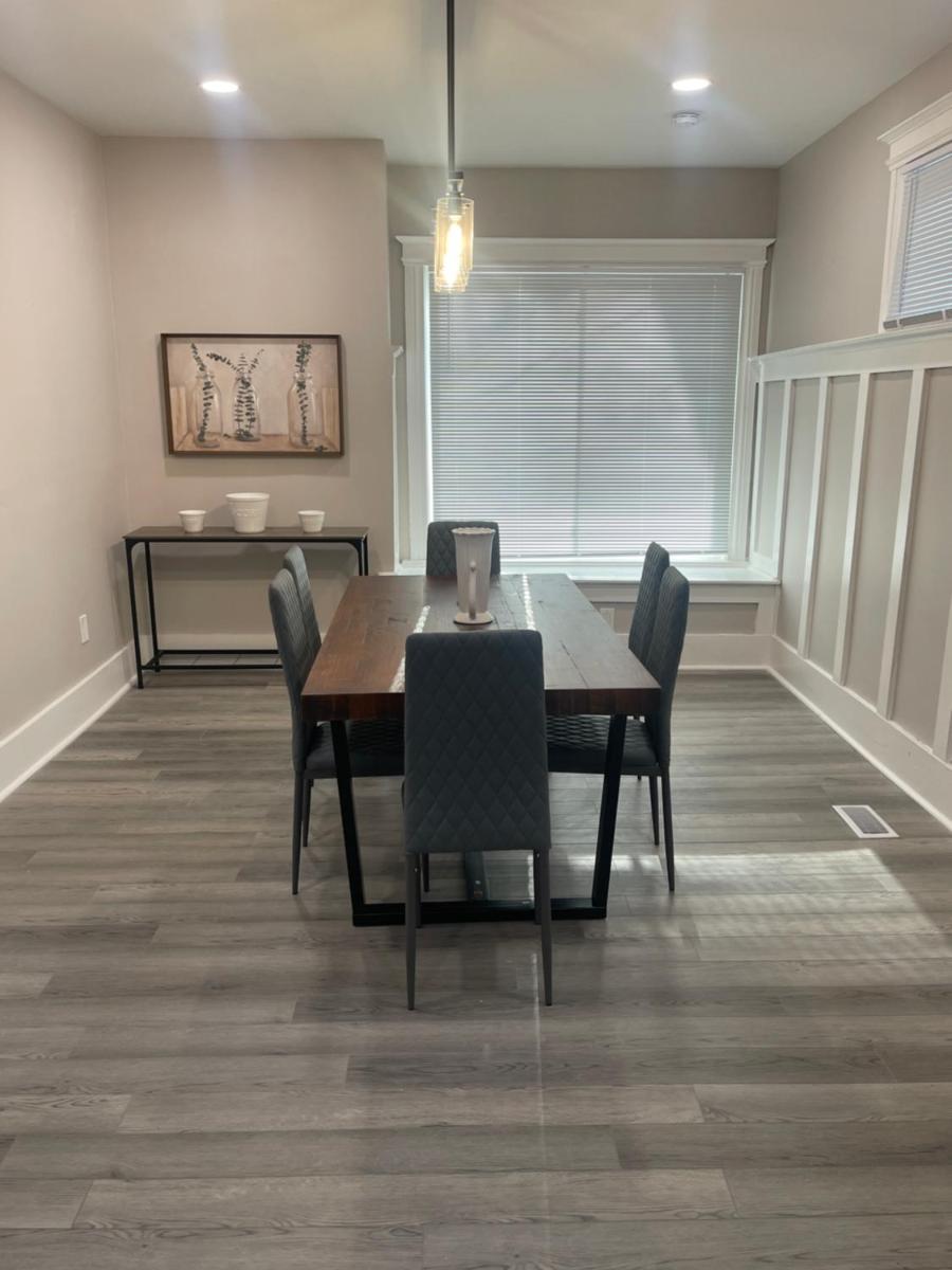 Cozy 4 beds 2 baths house/downtown Detroit - Housity