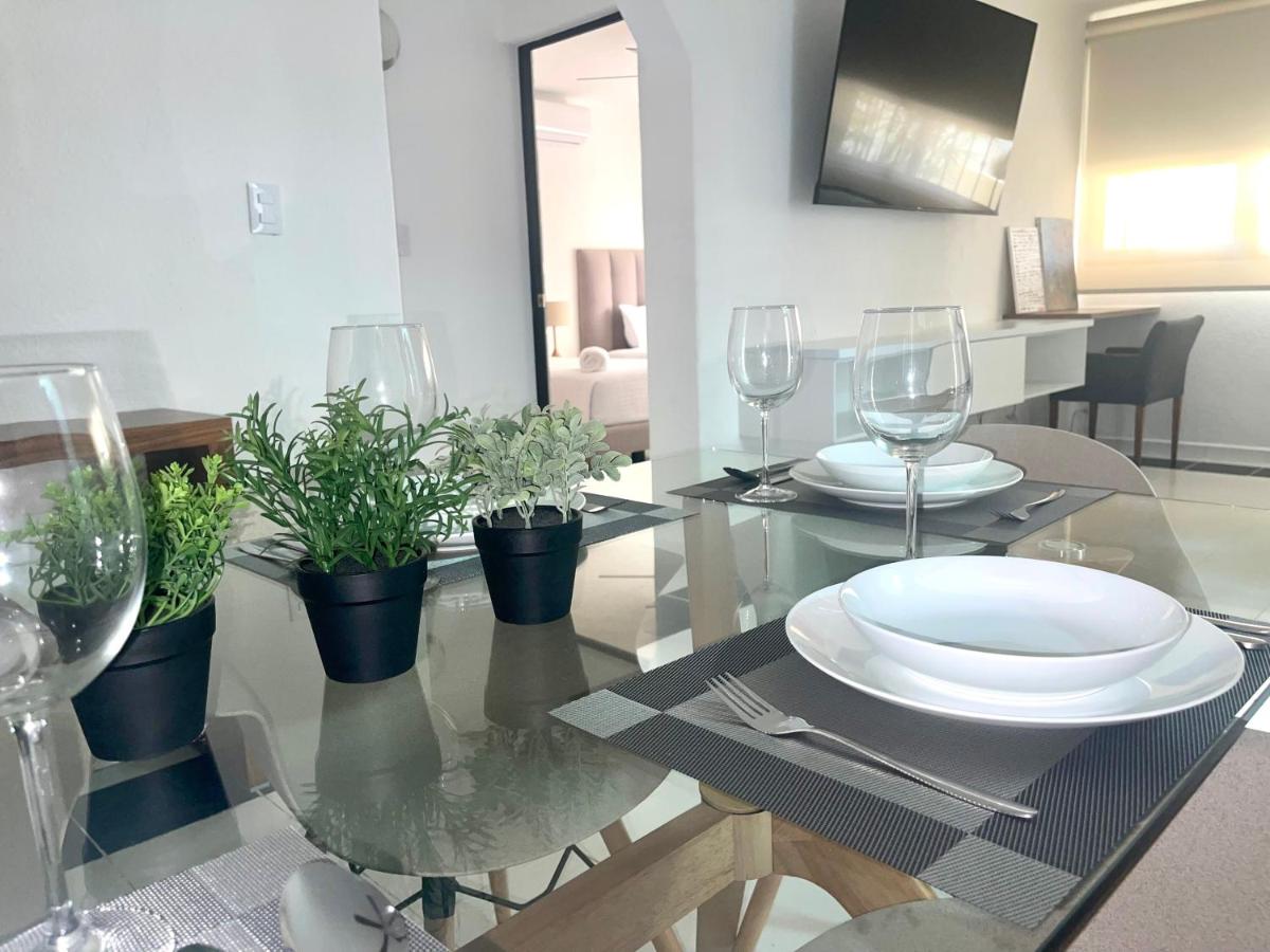 DECO 1 Downtown Lovely Apartment few min from the beach and malls - Housity
