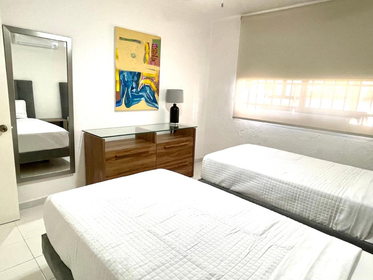 Suitetrails - DECO 1 Downtown Lovely Apartment few min from the beach and malls