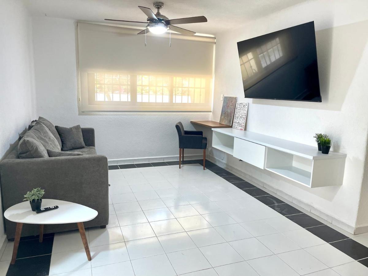 Suitetrails - DECO 1 Downtown Lovely Apartment few min from the beach and malls