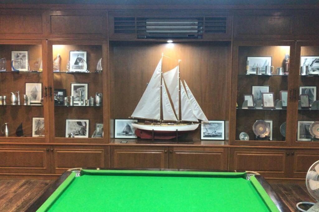 Greenleas, Cottage, Swimming Pool and Log Fire - Housity