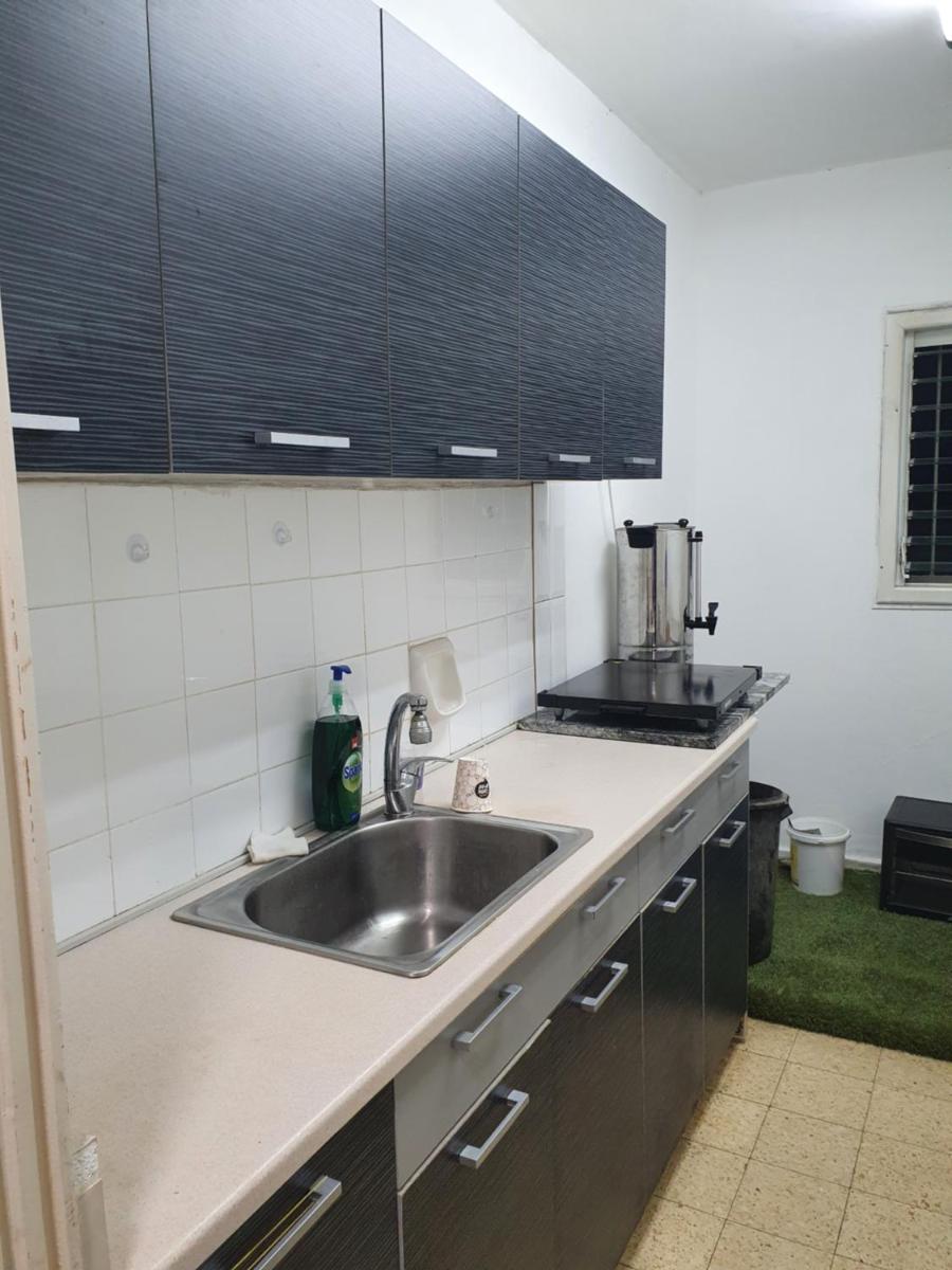 דירת 2 חדרים ברחוב חסם - Housity
