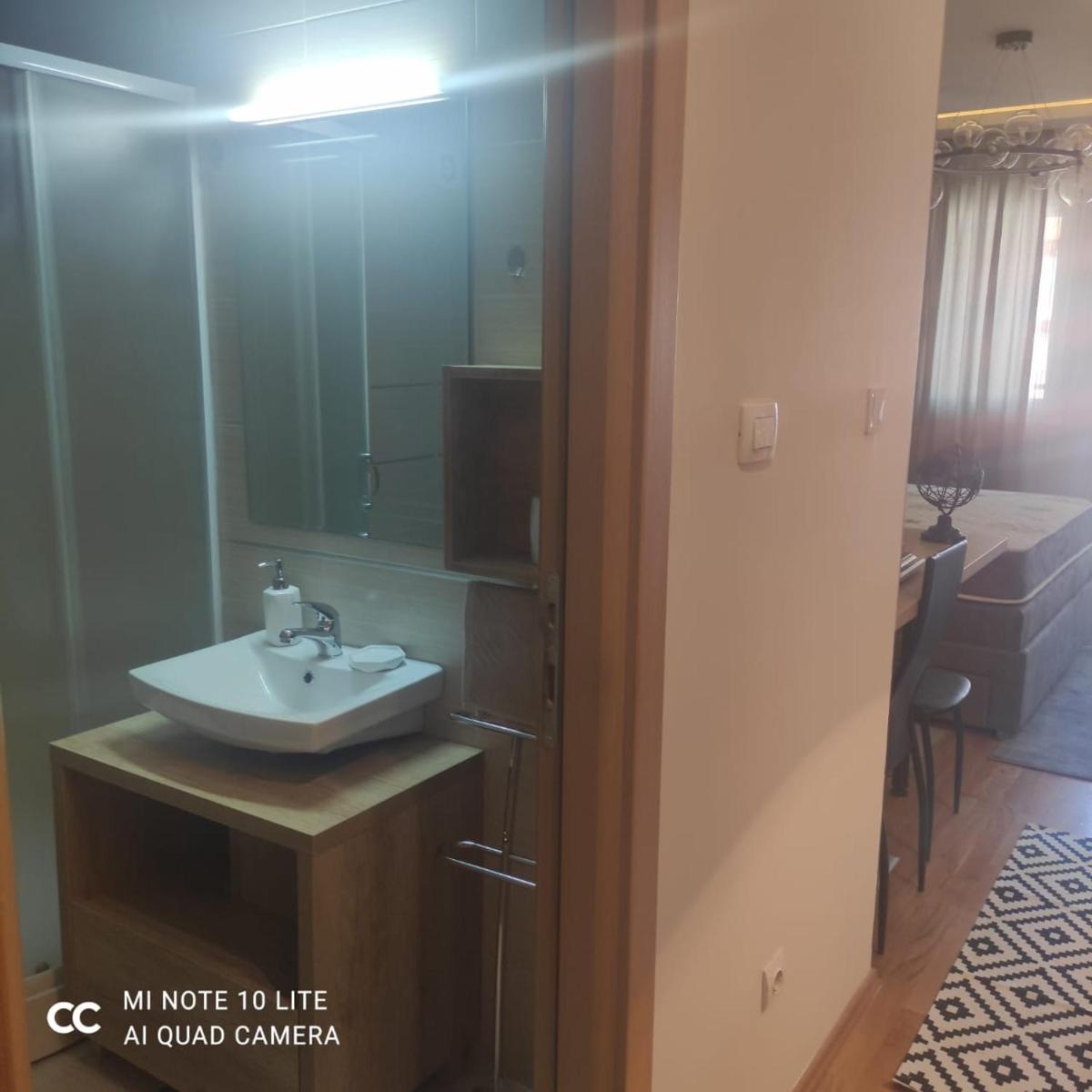 Studio Ana 2022 - Housity