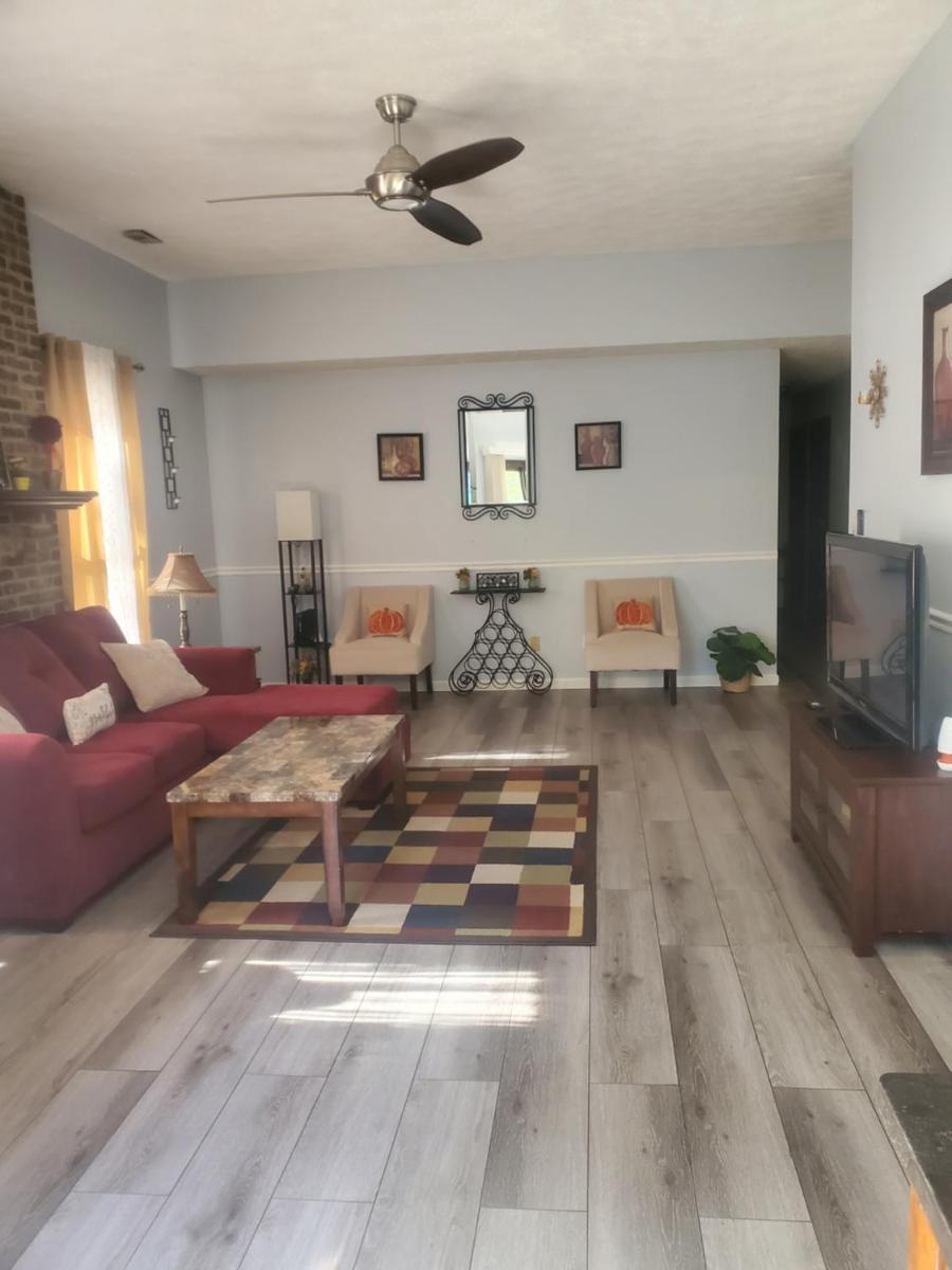Cozy Indy Home - Housity