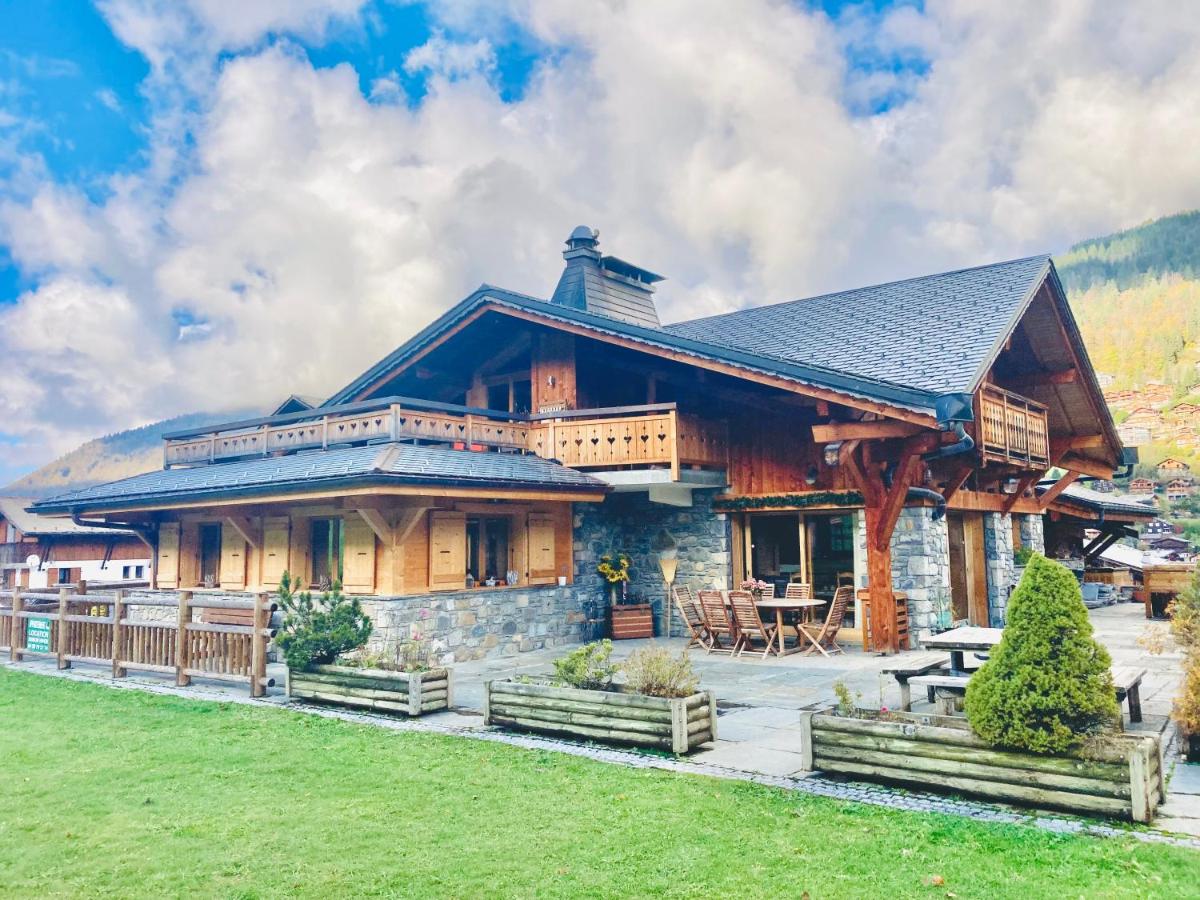 Suitetrails - Apartment in Morzine - Ski In - Sleeps 6
