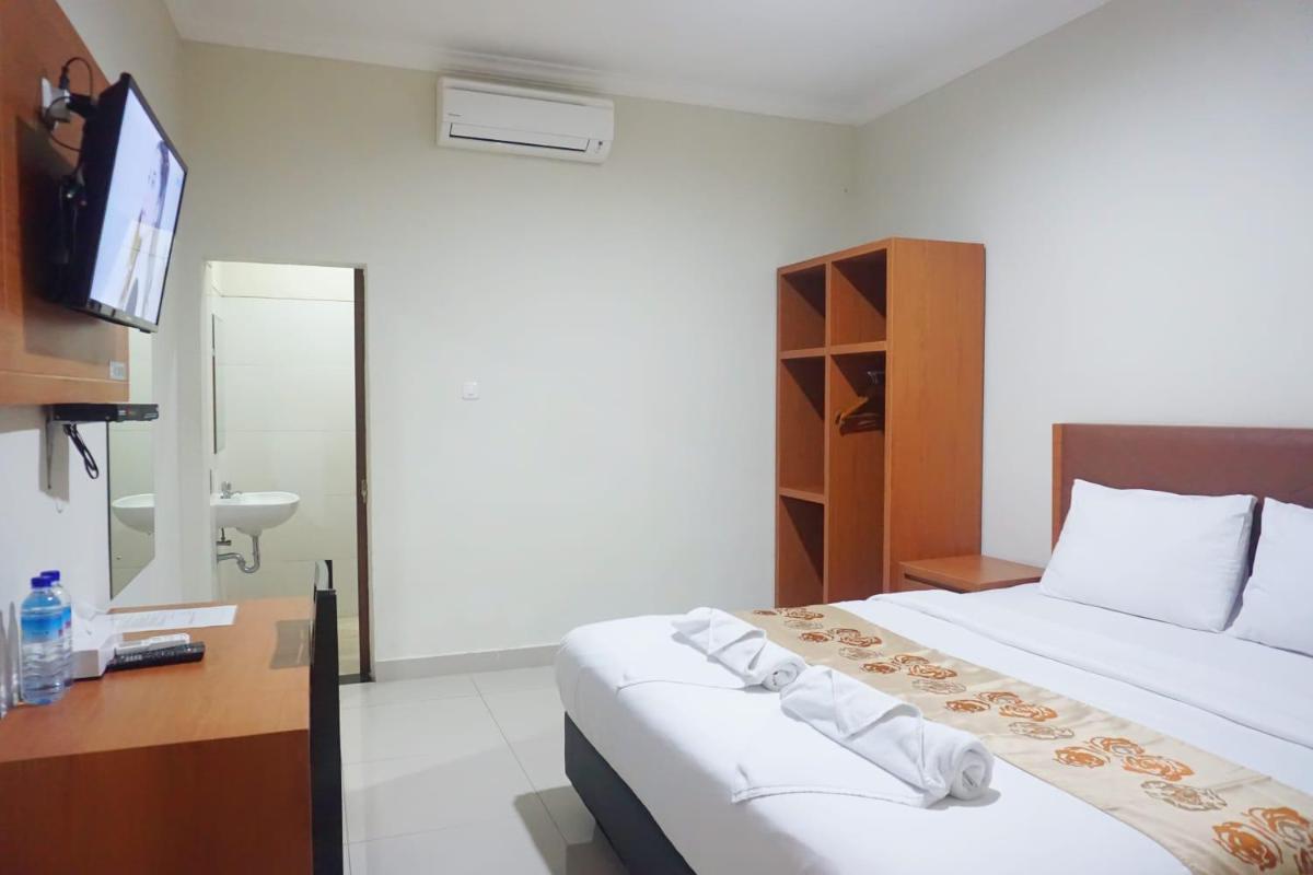 Lombok Mayura Hotel - Housity